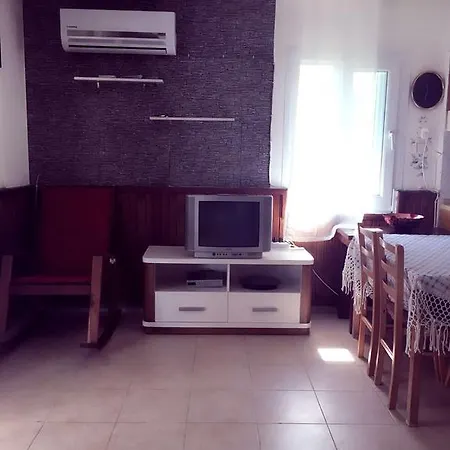 빌라 Havuzlu Guzelcamlı